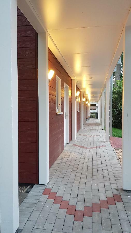 Kraeuterhotel & Restaurant Heidejaeger Mulmshorn ภายนอก รูปภาพ
